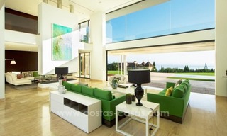 Villa contemporánea de nueva construcción a la venta en la Milla de Oro, Sierra Blanca, Marbella 10