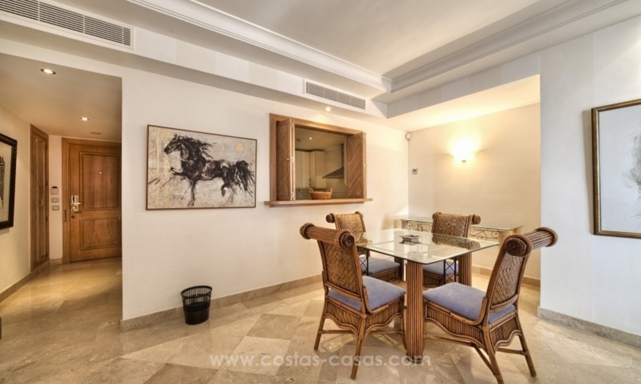 Apartamento en venta con vistas al mar en el ala privada del hotel Kempinski, Estepona - Marbella 10