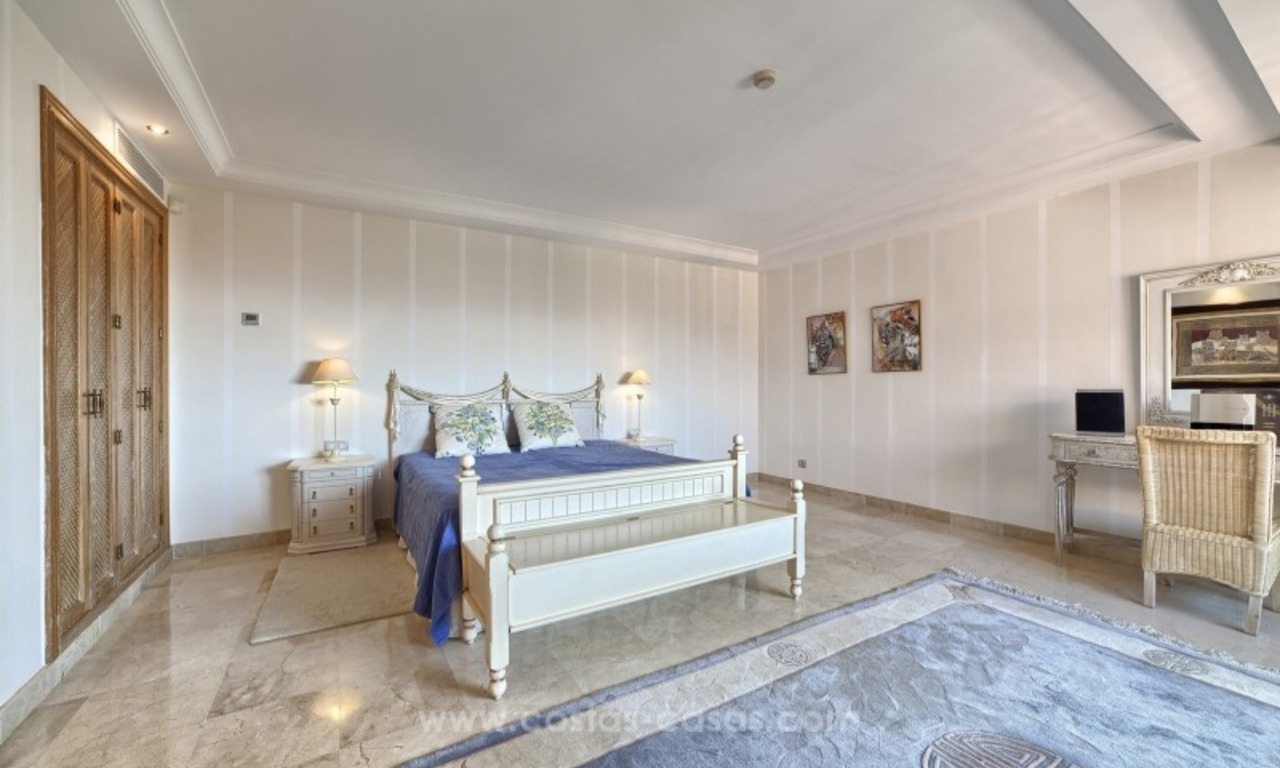 Apartamento en venta con vistas al mar en el ala privada del hotel Kempinski, Estepona - Marbella 17