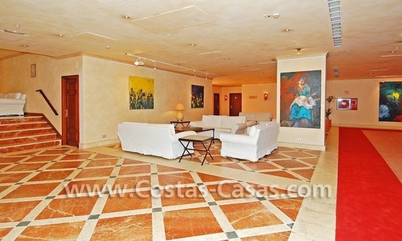 Apartamento en venta con vistas al mar en el ala privada del hotel Kempinski, Estepona - Marbella 27