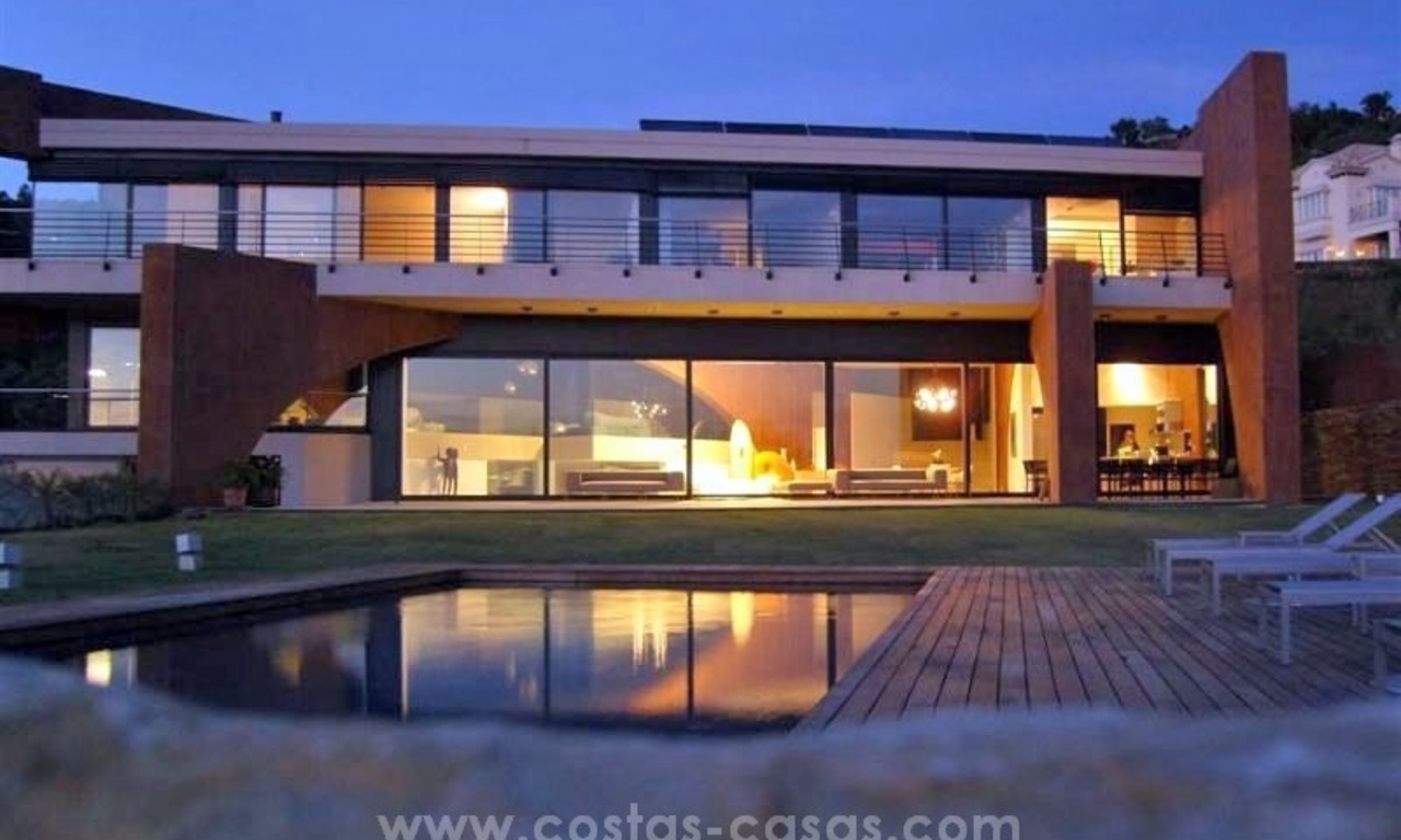 Villa ultra moderna en venta en Benahavis - Marbella 0