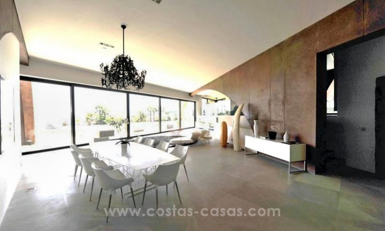 Villa ultra moderna en venta en Benahavis - Marbella 17