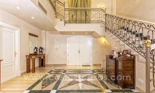 Preciosa y lujosa Villa en venta – Marbella Este 14