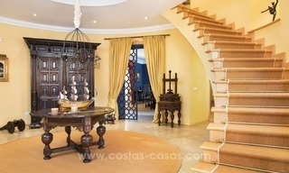 Villa en venta en Benahavis - Marbella: Urbanización El Madroñal en una parcela plana de 11.000m2 con vistas espectaculares 15