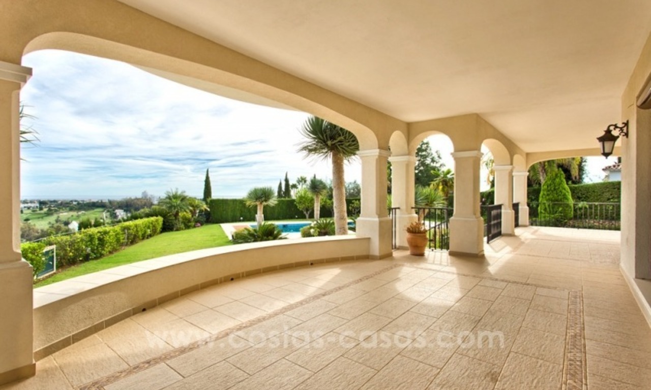 Villa con Vistas Panorámicas en la Nueva Milla de Oro, Marbella - Estepona 7