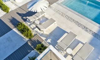 Impresionante villa moderna de diseño cerca de la playa en Marbella Este 7