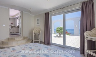 Villa de lujo en primera línea de playa en venta en Mijas-Costa, Costa del Sol 11