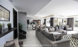 Villa a la venta en estilo moderno en la zona Marbella - Benahavís 6