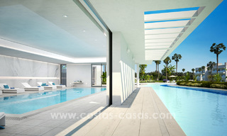 Listo para mudarse. Apartamentos modernos de diseño magníficos en venta en una parcela de lujo en Marbella - Estepona 23742 