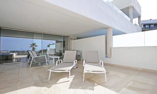 Impresionantes apartamentos modernos en venta en Nueva Andalucía, Marbella. 28744 
