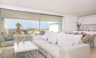 Impresionantes apartamentos modernos en venta en Nueva Andalucía, Marbella. 28747 