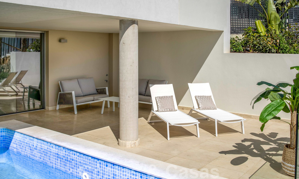 Impresionantes apartamentos modernos en venta en Nueva Andalucía, Marbella. 28761