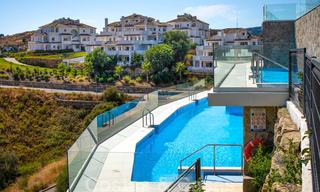 Impresionantes apartamentos modernos en venta en Nueva Andalucía, Marbella. 28767 