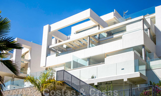 Impresionantes apartamentos modernos en venta en Nueva Andalucía, Marbella. 28769 