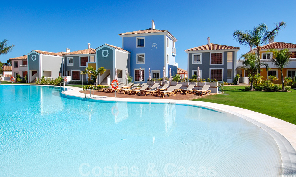 Oportunidad: casas adosadas a la venta en la Nueva Milla de Oro, entre Marbella y Estepona centro 30569