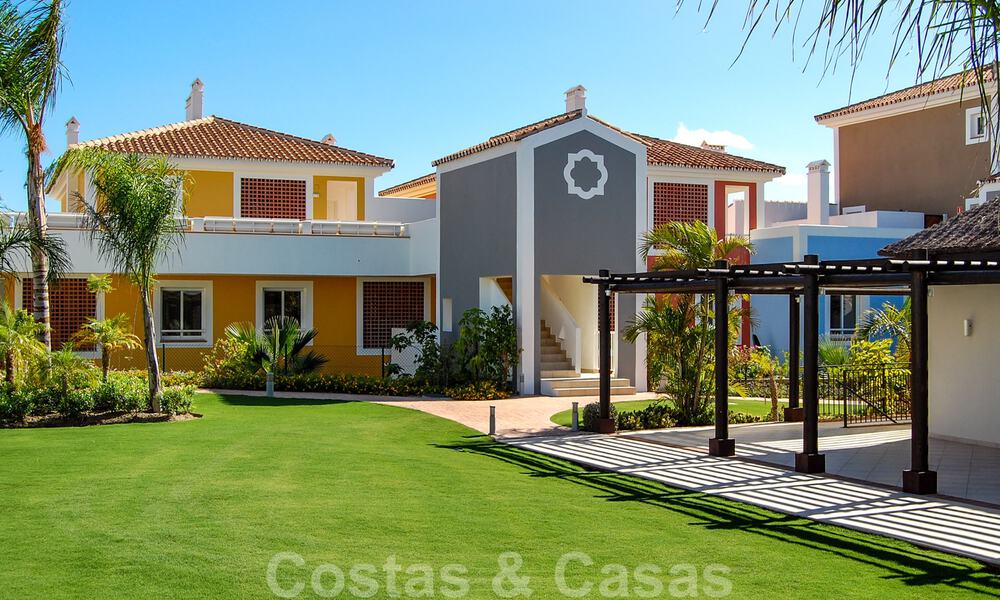 Oportunidad: casas adosadas a la venta en la Nueva Milla de Oro, entre Marbella y Estepona centro 30574