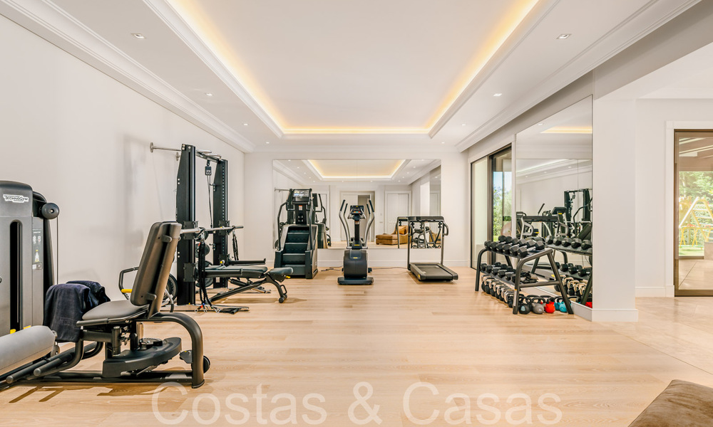 Magistral villa de lujo con vistas panorámicas al mar en Sierra Blanca, en la Milla de Oro de Marbella 68156