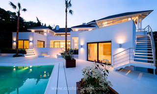 Villa de estilo contemporáneo con vistas al mar en La Zagaleta, Benahavis - Marbella 21131 