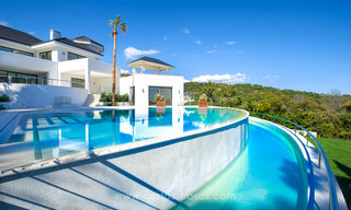 Villa de estilo contemporáneo con vistas al mar en La Zagaleta, Benahavis - Marbella 21153 