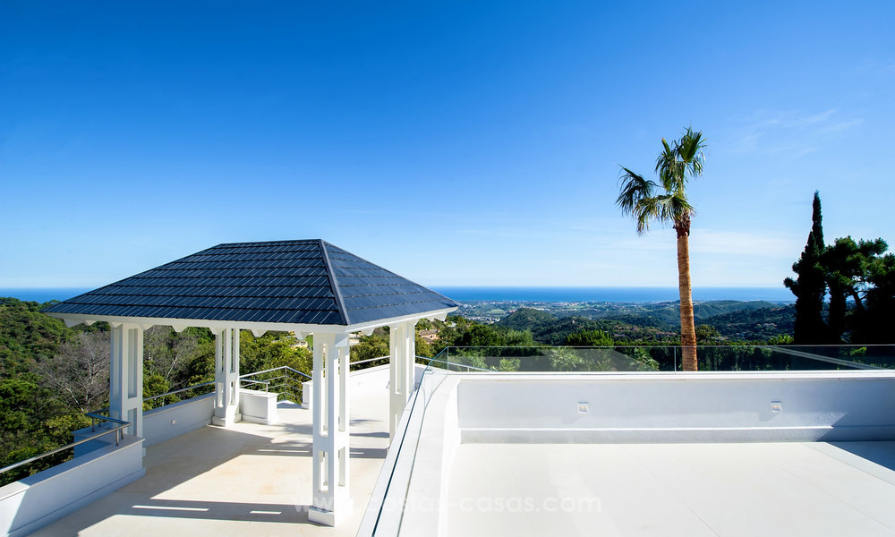 Villa de estilo contemporáneo con vistas al mar en La Zagaleta, Benahavis - Marbella 21157