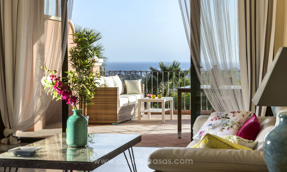 Apartamentos de lujo en venta en Benahavis - Marbella con bonitas vistas al mar. Oferta especial! ÚLTIMO APARTAMENTO. 5061