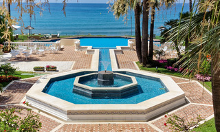 Apartamentos de lujo frente al mar en venta en Las Dunas Park, Nueva Milla de Oro, Marbella - Estepona 42984 