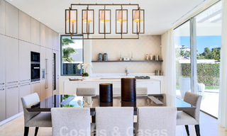 Villa de lujo en venta en primera línea de golf y vistas al mar, moderna y contemporánea, lista para entrar a vivir – Benahavis – Marbella 58512 