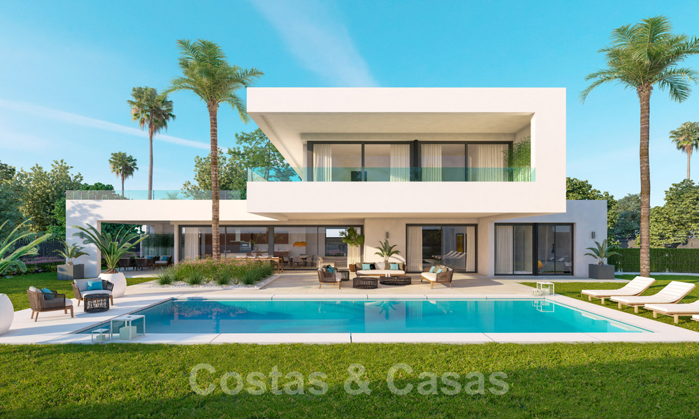 Nuevas villas contemporáneas con vistas al golf y al mar en venta en Nueva Andalucía, Marbella 28988