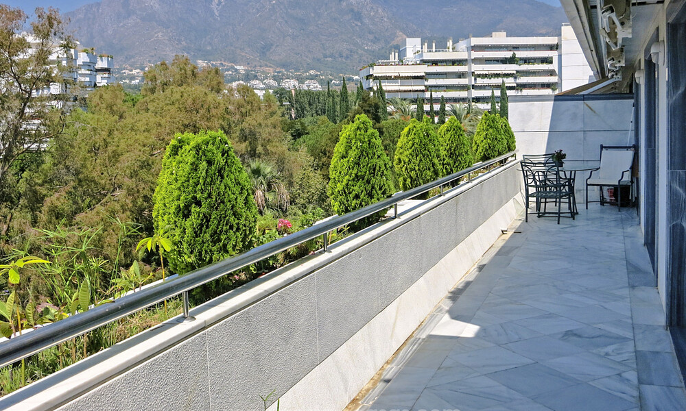 Se Vende Apartamento en Gran Marbella: complejo en primera línea de playa. 777226