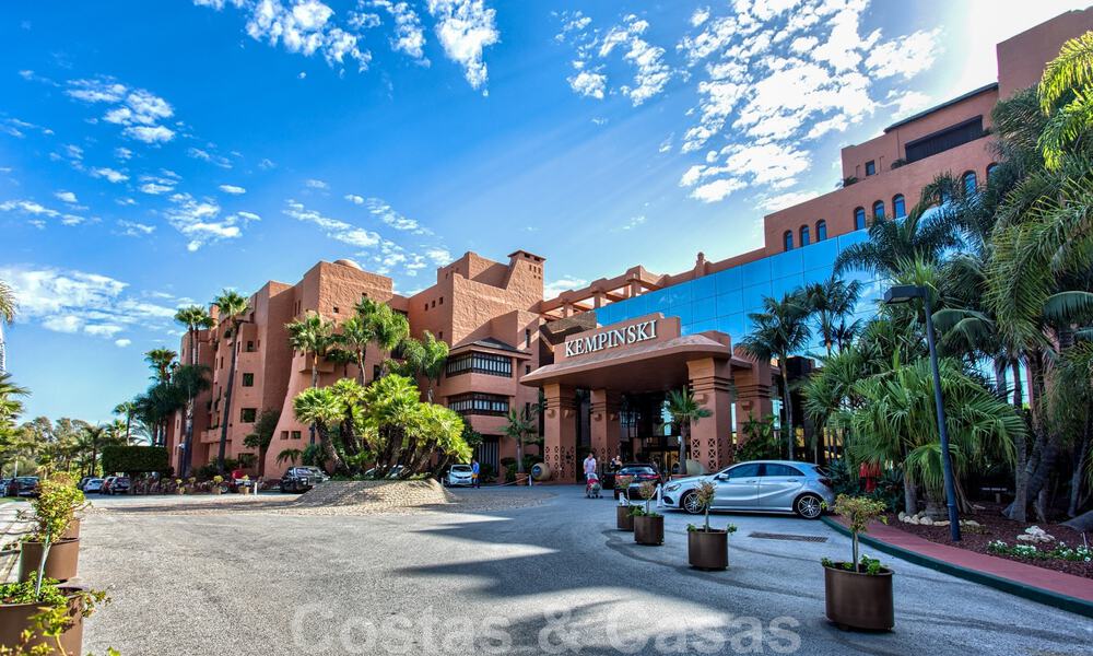 Apartamento ático presidencial en venta en Kempinski Hotel, Marbella - Estepona 33592