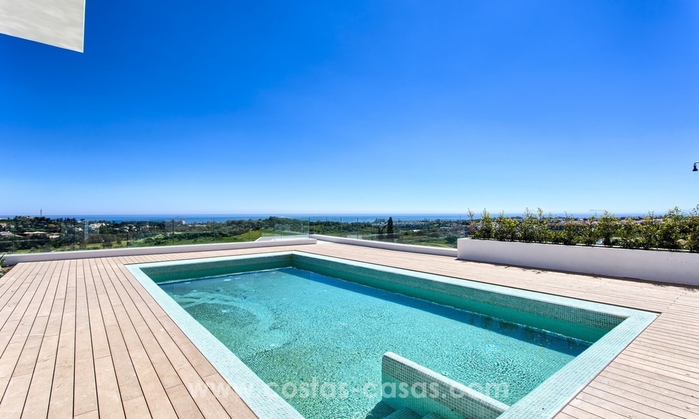 Nueva villa moderna a la venta con vistas al mar en Benahavis - Marbella 255