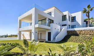 Nueva villa moderna a la venta con vistas al mar en Benahavis - Marbella 257 