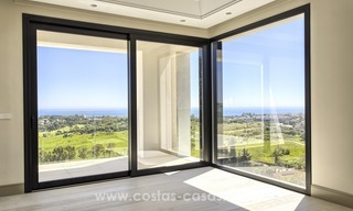 Nueva villa moderna a la venta con vistas al mar en Benahavis - Marbella 259 