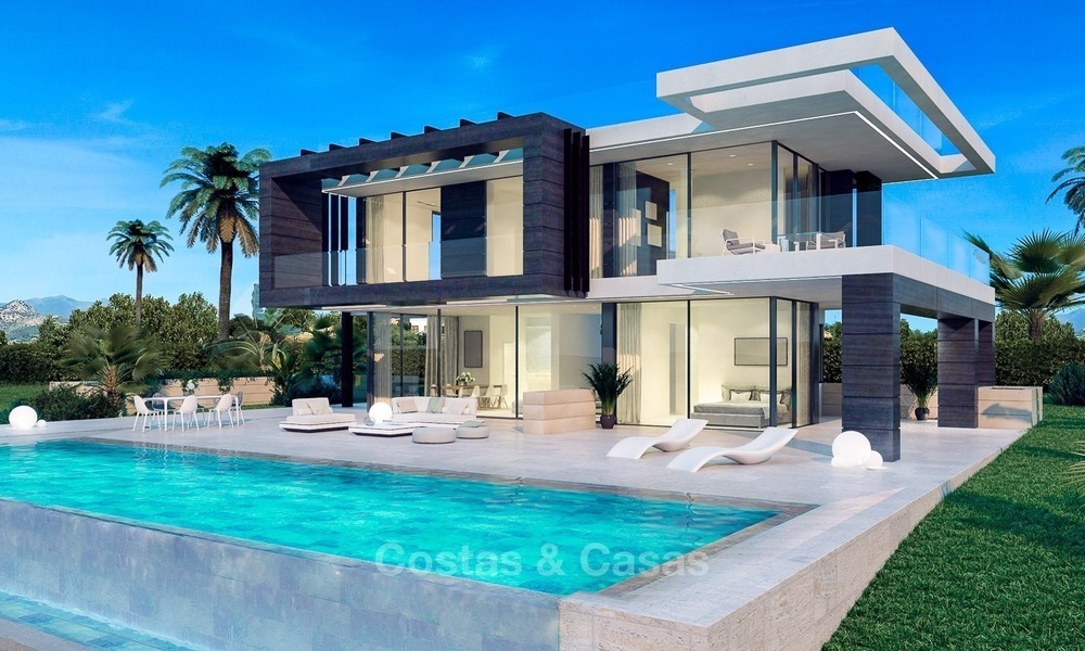 Villa moderna en venta en primera línea de Golf, con vistas al mar, en Estepona 352