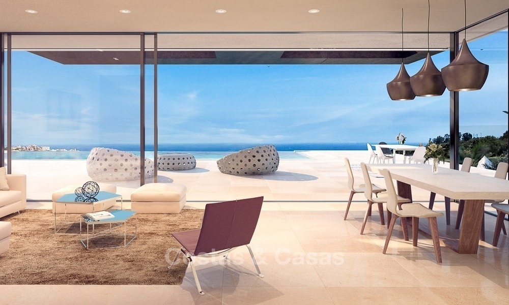 Villa moderna en venta en primera línea de Golf, con vistas al mar, en Estepona 351