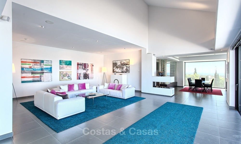 Espectacular y moderna villa con vistas panorámicas al mar en venta en Benahavís - Marbella 1021