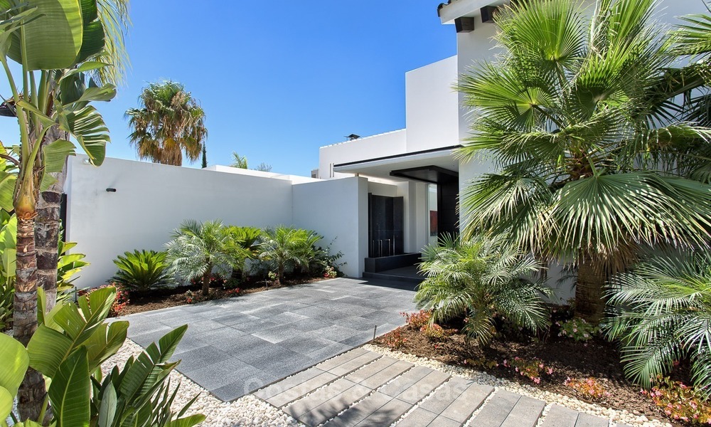 Espectacular y moderna villa con vistas panorámicas al mar en venta en Benahavís - Marbella 1040