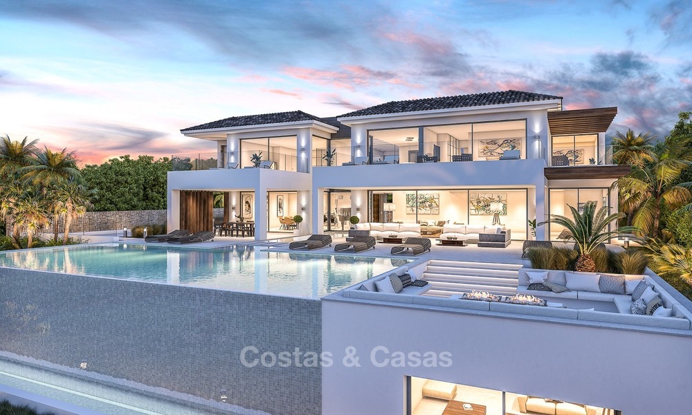 Lujosa villa moderna en primera línea de Golf en venta en El Paraiso, Benahavis, Marbella 1157