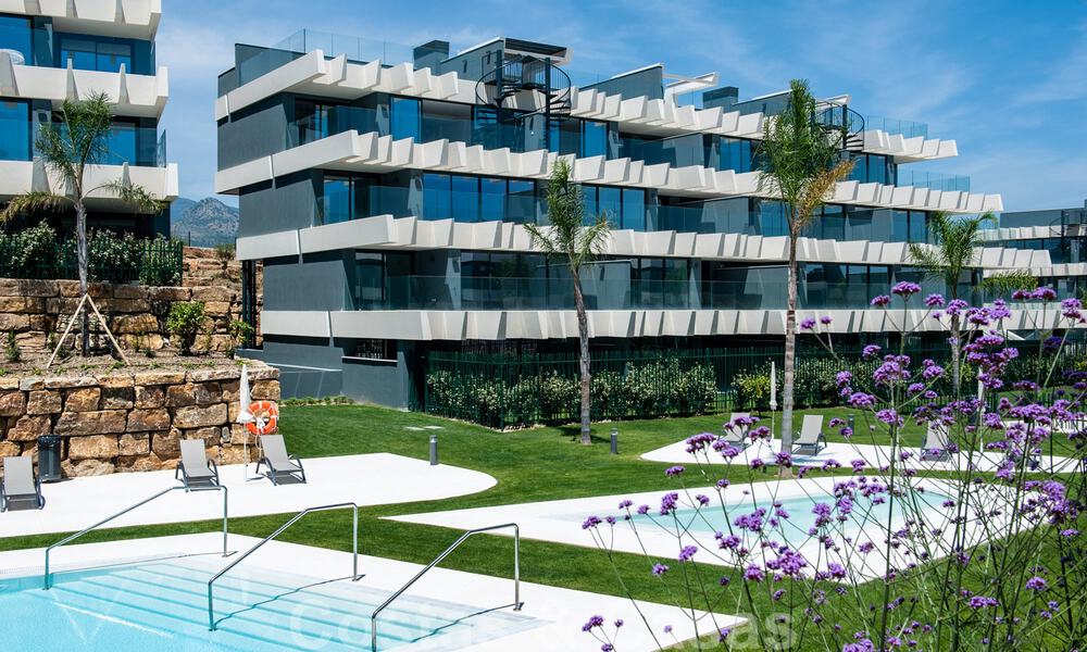 Nueva construcción - Apartamentos modernos con vistas al mar en venta, Marbella - Estepona 33758
