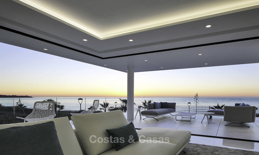 Exclusivos apartamentos nuevos y modernos frente al mar en venta, Nueva Milla de Oro, Marbella - Estepona. 12269