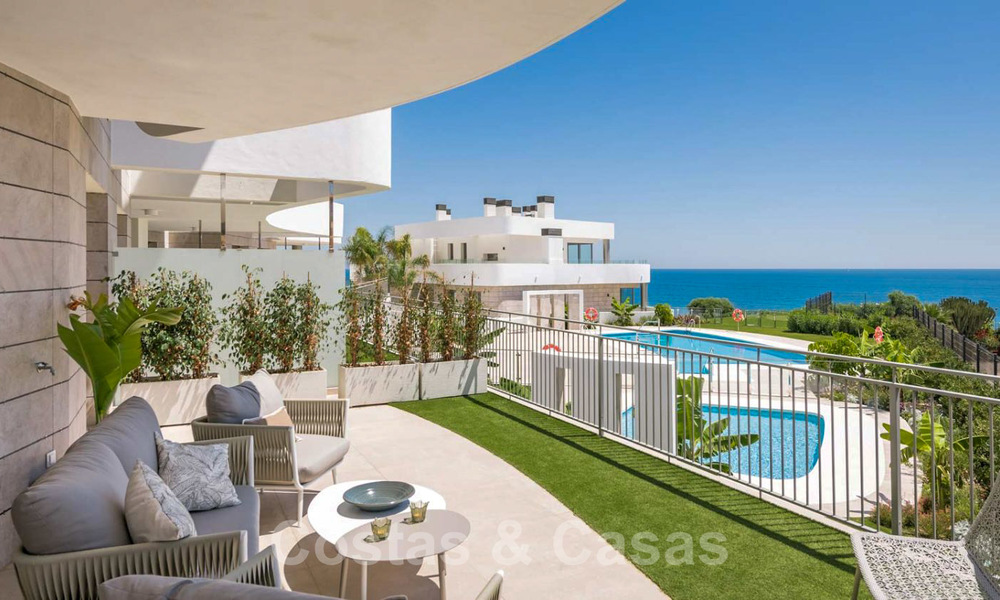 Nueva Promoción de Apartamentos Modernos frente al Mar en venta en Mijas Costa. ¡Terminado! ¡Última unidade! 28143