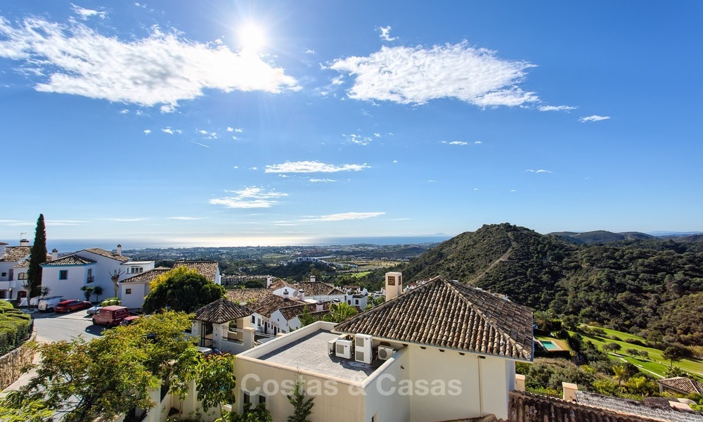 Villa Ultramoderna en Venta con vistas a la Montaña y el Golf, Benahavis, Marbella 1457