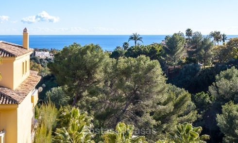 Apartamento de lujo en venta en Sierra Blanca, en La Milla de Oro, Marbella 1922