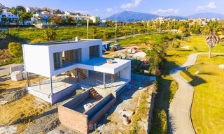 Villas contemporáneas en venta en nueva promoción, frontline golf en Estepona - Marbella 2066 