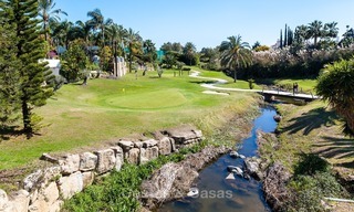 Villas contemporáneas en venta en nueva promoción, frontline golf en Estepona - Marbella 2705 
