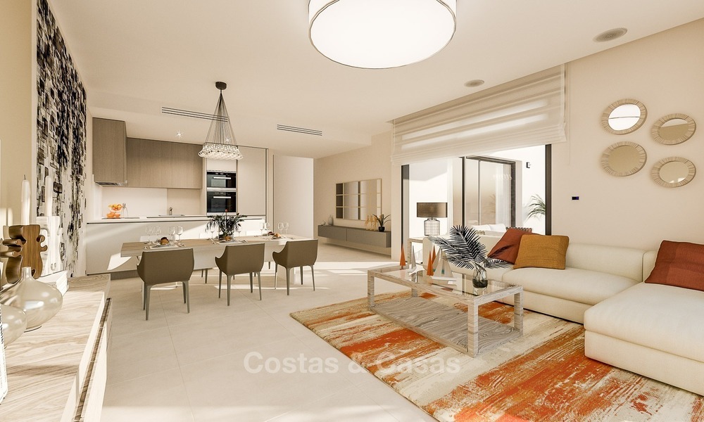 Apartamentos modernos contemporáneos en venta, situados cerca de la Playa y el Golf, Estepona - Marbella 2402