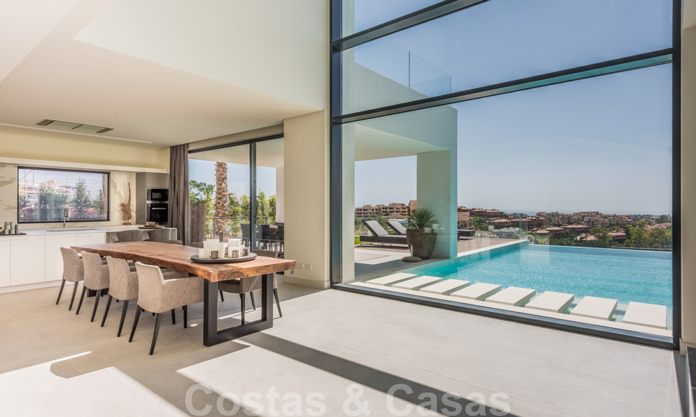 Fantástica villa contemporánea cerca de Golf con vistas al mar en Benahavis - Marbella 33939