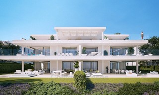Exclusivos apartamentos nuevos y modernos en primera línea de playa en venta, Nueva Milla de Oro, Marbella - Estepona 3032 
