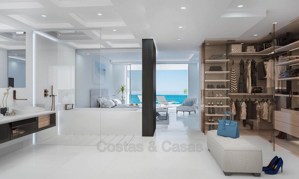 Exclusivos apartamentos nuevos y modernos en primera línea de playa en venta, Nueva Milla de Oro, Marbella - Estepona 3044