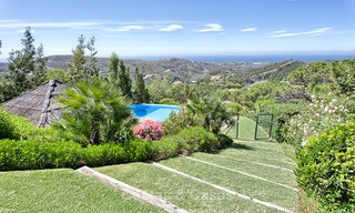 Chalet estilo españo vistas panorámicas en venta lujoso complejo de golf privado en Benahavis - Marbella. 3175 